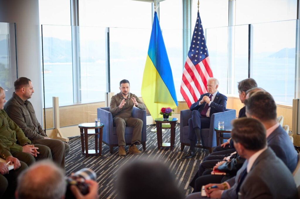 Андрій Єрмак - cаміт Японія G7